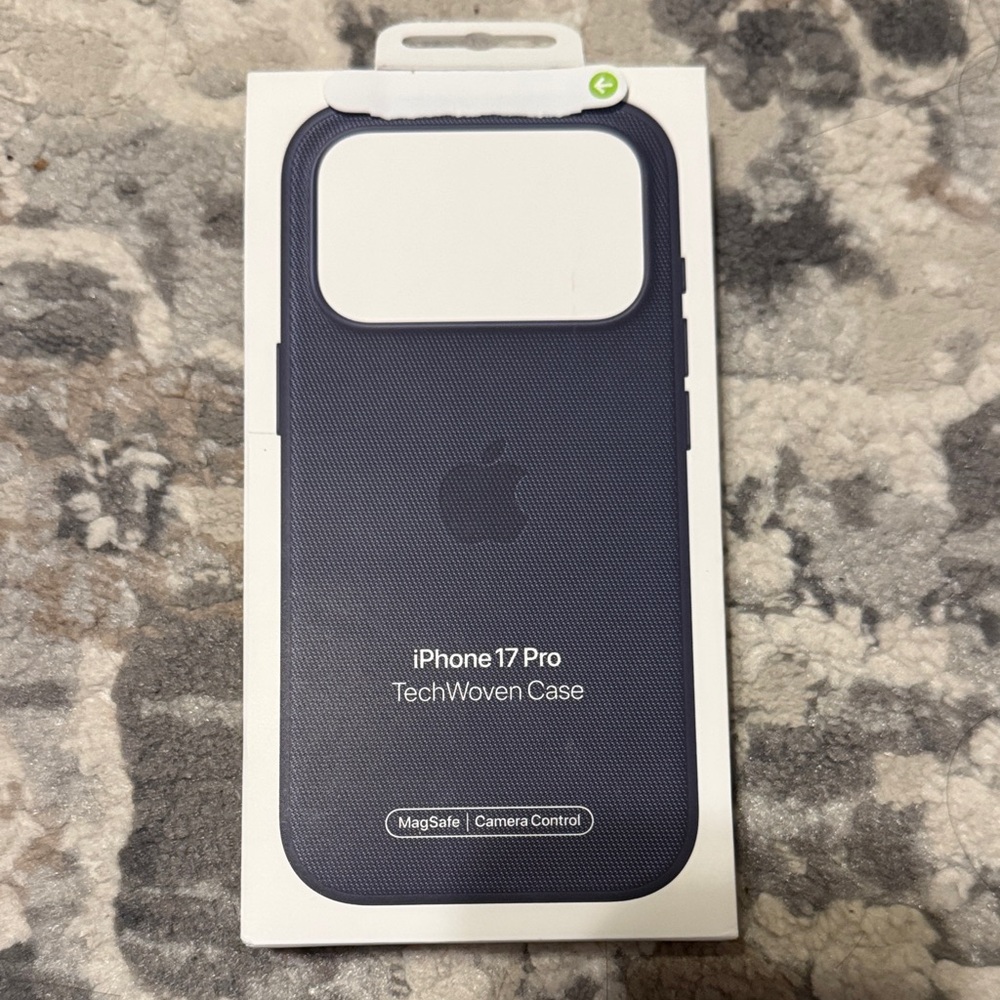 Authentic Apple iPhone 17 Pro TechWoven Case - midnight blue